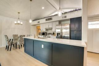 11 Mi to Dtwn Phoenix Main House with Outdoor Oasis - Phoenix - 8