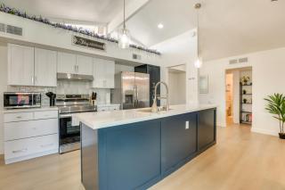 11 Mi to Dtwn Phoenix Main House with Outdoor Oasis - Phoenix - 3