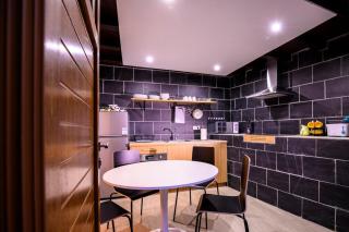 Cabaña con Piscina en Doniños - 1