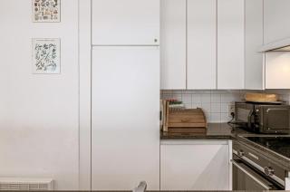 Sunny Hill 0102 - 2