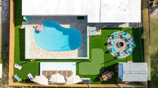 Private Pool 6 MI to Clearwater Beach Fire Pit Game Room - 5