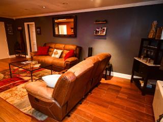 Perfect DTWN 2 Bed Condo w Cali King Bed and Gym - Atlanta - 2