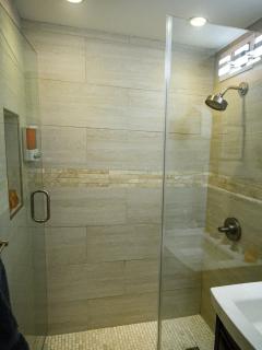Perfect DTWN 2 Bed Condo w Cali King Bed and Gym - Atlanta - 5