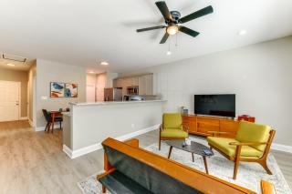 Near Shopping and Dining Pet-Friendly Dallas Apt! - Gastonia - 7