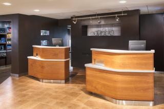 Courtyard by Marriott Orlando Airport - Orlando - 8