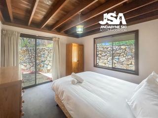 Cedar Haven - Jindabyne - 2