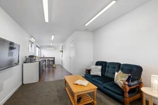 Beach Studio - New Plymouth - 7