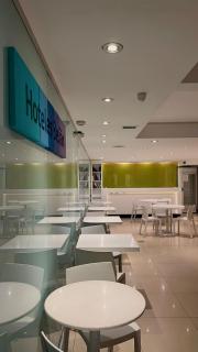 Vaness Hotel - Mar del Plata - 9