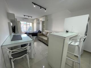 Luxury and Comfort in San Telmo with Pool and Balcony - Buenos Aires - 1