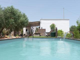 Country House in Puglia with Pool & Pizza Oven - 1
