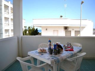 Umi holiday home on the first floor with outdoor space in San Foca - San Foca - 0