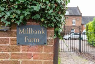 Millbank Farm Cottage - Stafford - 0