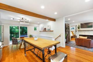 3BD Remodeled Home Near Beach - Seattle - 3