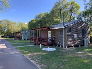 Four Seasons Holiday Park - - 2