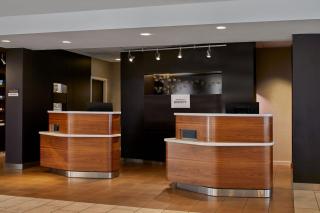 Courtyard by Marriott Memphis Airport - Memphis - 8