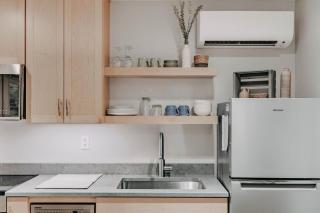 Ensuite 08 - A Newly Remodeled Studio - A Perfect Romantic Getaway - Deming - 3