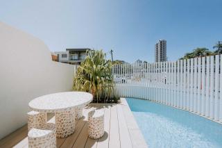Bask at Burleigh - Gold Coast - 1