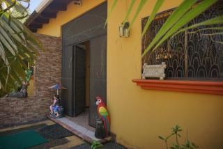 Casa Familiar Colonial-Laguna de Apoyo - Granada - 2