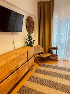 Ladadika Central City View Apartment - 7