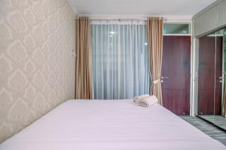 Elegant and Comfortable 1BR Apartment at Atlanta Residences By Travelio - Depok - 7