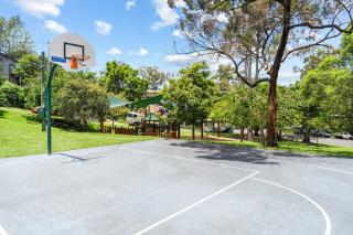 Family-Friendly Home in Vibrant West End - Brisbane - 5