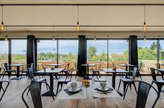 Hotel Les Nevons - LʼIsle-sur-la-Sorgue - 8