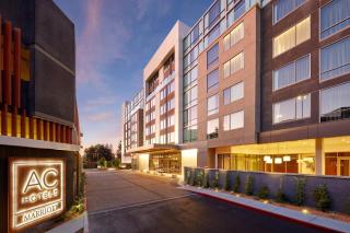 AC Hotel by Marriott San Jose Santa Clara - Santa Clara - 2