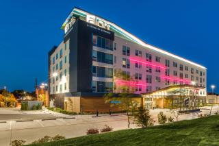 Aloft Dallas Arlington Entertainment District - Arlington - 9