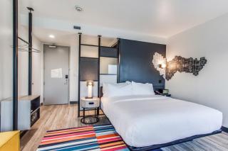 Aloft Dallas Arlington Entertainment District - Arlington - 4
