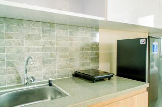 Cozy and Nice Studio at Apartment B Residence By Travelio - Tangerang - 2