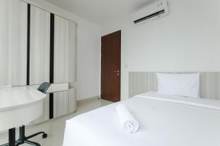 Cozy Living and Tidy 2BR Ciputra World 2 Apartment By Travelio - Jakarta - 5