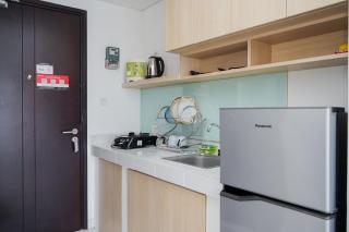Warm and Cozy Studio at Casa De Parco Apartment By Travelio - Tangerang - 2