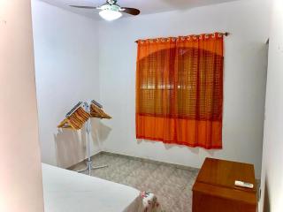Casa Grande Com Churrasqueira E Garagem - São Pedro da Aldeia - 1