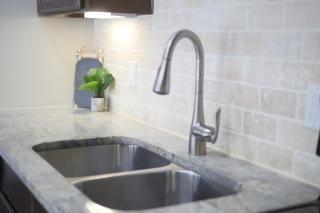 Modern City Loft Cozy 1BR & Free Parking - Houston - 7