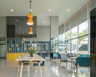 A family room at Lumpini Ville Sukhumvit 101-1 by Pikul - 2