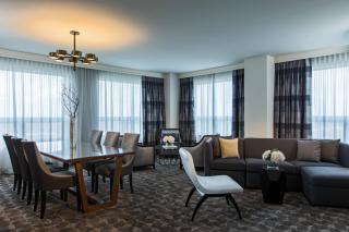 Renaissance Chicago O'Hare Suites Hotel - 3