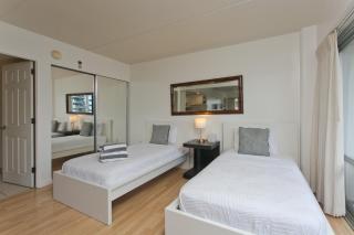 Ilikai Hotel 2BR - Honolulu - 3