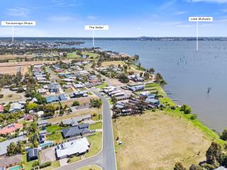 2 Luton - Yarrawonga - 9