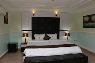 Room in Lodge - All Seasons Hotel-owerri - Owerri - 1