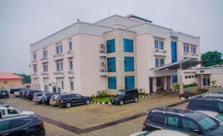 Room in Apartment - Best Western Plus-presidential Suite - 9