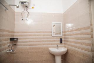 Mezenga 2 - Premium Backpackers Hostel - Guwahati - 9