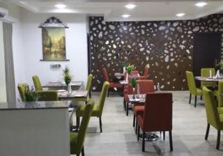 Room in Lodge - Polo Court Hospitality Ltd - Port Harcourt - 4