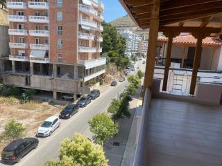 Room in Apartment - Blue Breeze Side View Apartment - Sarandë - 2