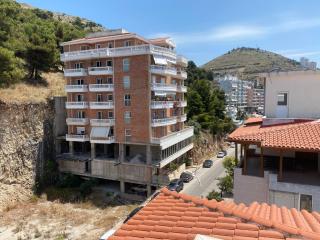 Room in Apartment - Blue Breeze Side View Apartment - Sarandë - 1