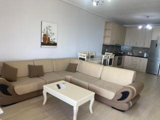 Breeze cuddling your holidays - 2