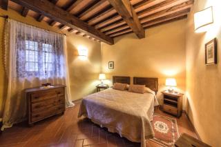 Holiday home in Antique Hamlet quoted in Dantes poem inferno - Meleto - 1