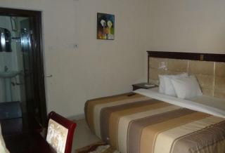 Bellwood Hotel - Super Deluxe - 7