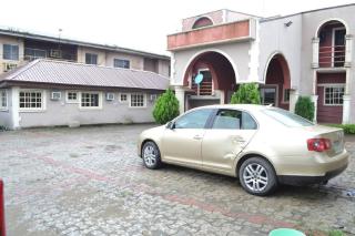 Room in Lodge - Aquatic Suites Lounge - Suru Lere - 8
