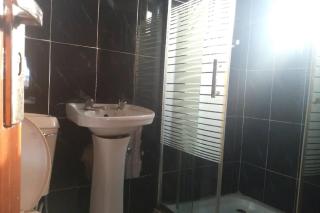 Room in Lodge - Aquatic Suites Lounge - Suru Lere - 4