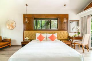 Famiana Resort & Spa - Breakfast is served as Brunch 6AM30 to 1PM - 3